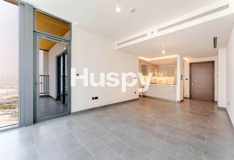 Skyline Views | High Floor | With Study63758548157826110