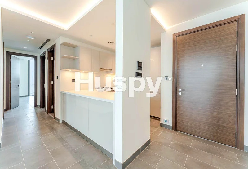 Skyline Views | High Floor | With Study63758548157826114