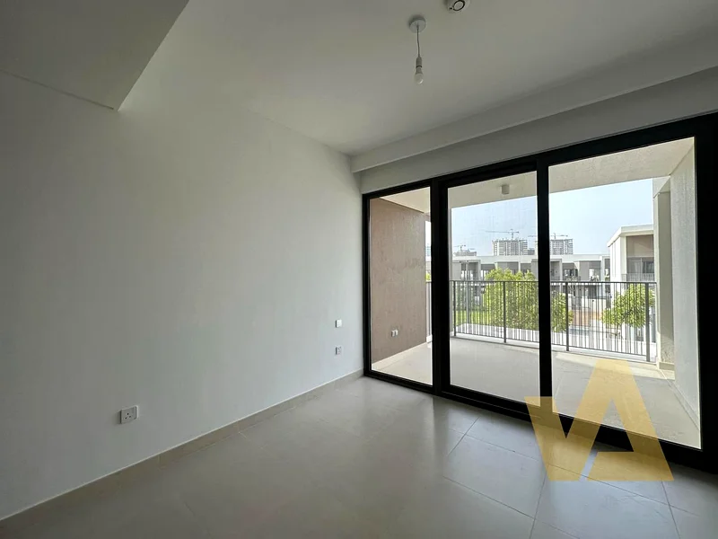 Single Row | Vacant | Lagoon facing | Open Kitchen63807175814915113