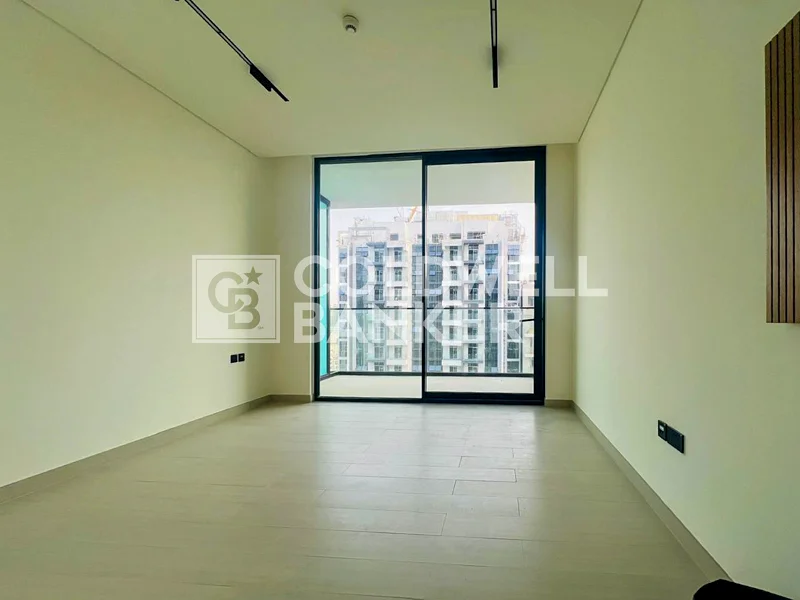 Community View | 1 Cheque Payment  | Spacious Unit63785900702595111