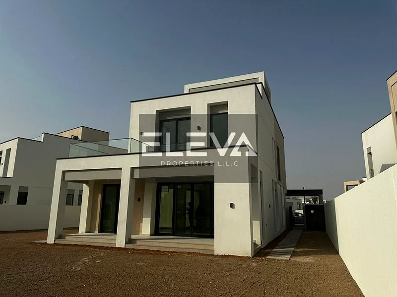 LUXURY VILLA | SINGLE ROW | VASTU COMPLIANT | BIGGER PLOT63932401661441114