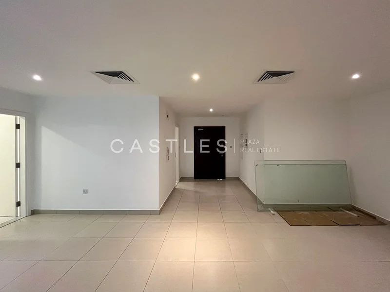 BIG LAYOUT ! FULLY UPGRADED ! BIG BALCONY63725654288643114