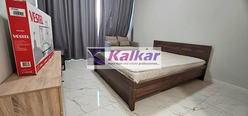 مؤثث بالكامل | جديد بالكامل | بالقرب من المترو63725823747842112