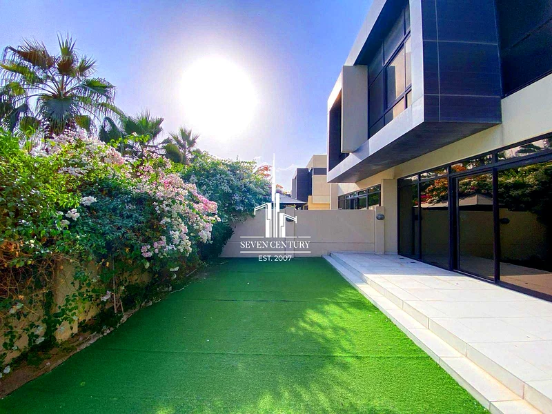 Biggest 3BHK | Large Layout | Amazing View63972761706626112