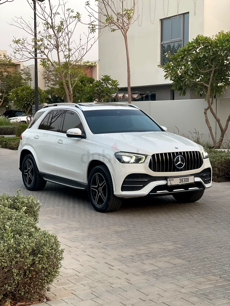 Gle350 4matic full options with 360 camera63699043590915111