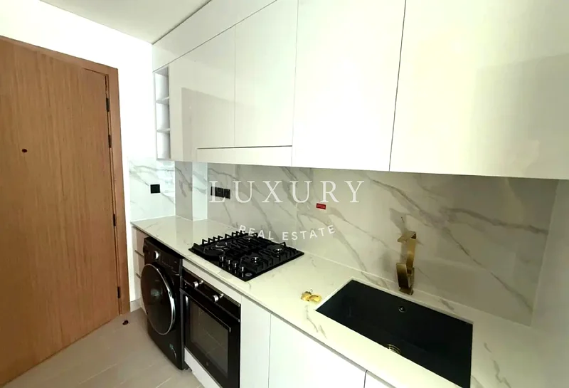 نيار سيركل مول | منزل ذكي | طابق عالي63785066902659112