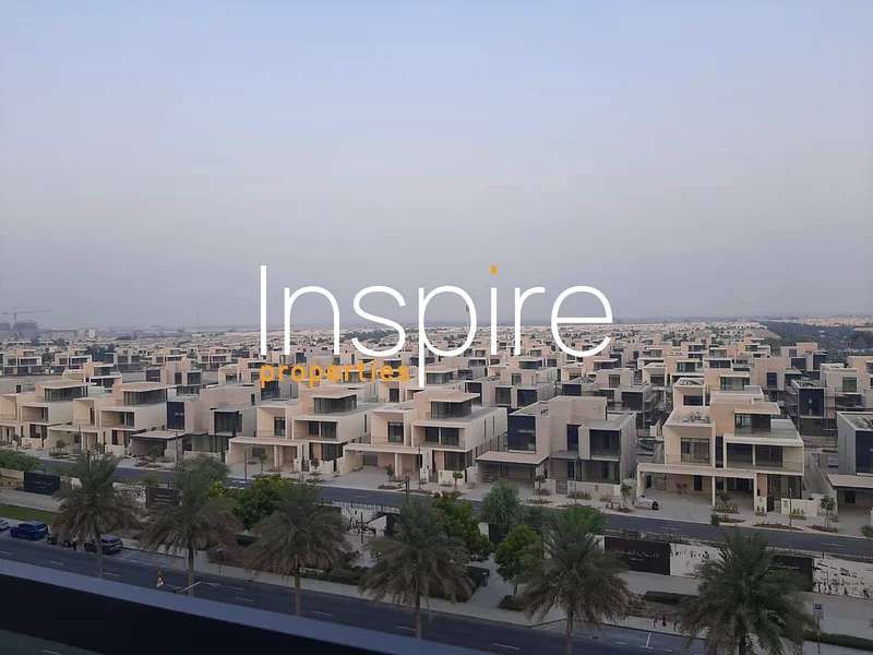 3 غرف نوم وغرفة خادمة | تشطيب فاخر | شاغرة63754222269827113
