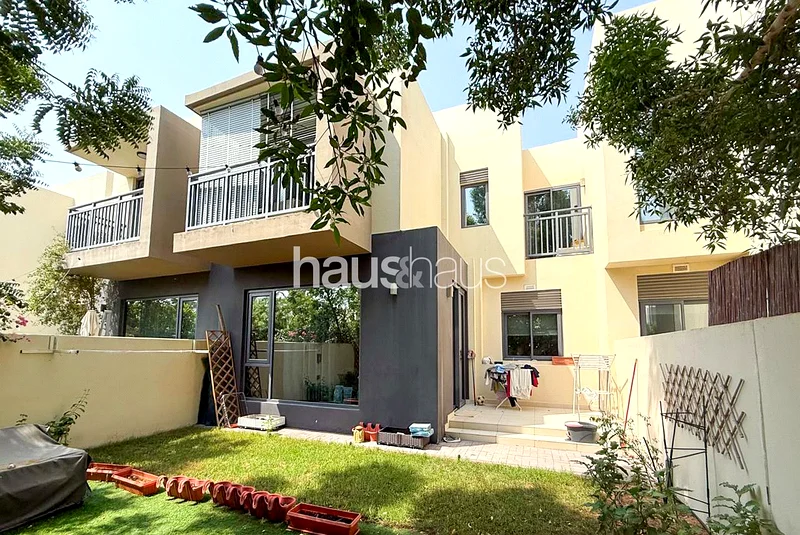 Well Maintained | Single row | Available 14th Oct63761148022787110