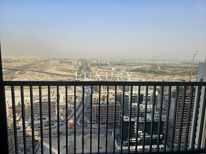 جديد بالكامل | تخطيط ضخم | غرفة دراسة63759159761410111