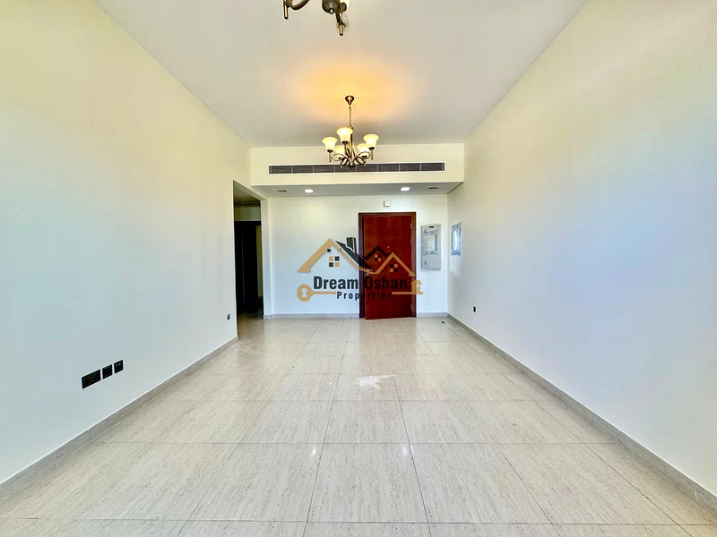 مطبخ مفروش/ إطلالة على برج خليفة شقة من غرفتين وصالة في 85 ألف63739363052419112