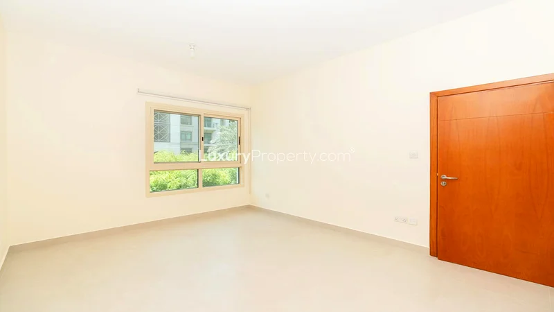 Good Value | Prime Location | Vacant 1BR63726658403202114