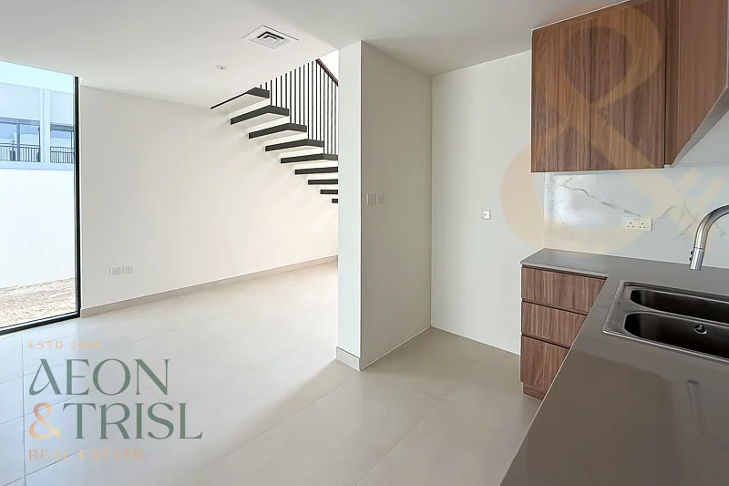 On the Park | Single Row | Exclusive Deal63737547191169111