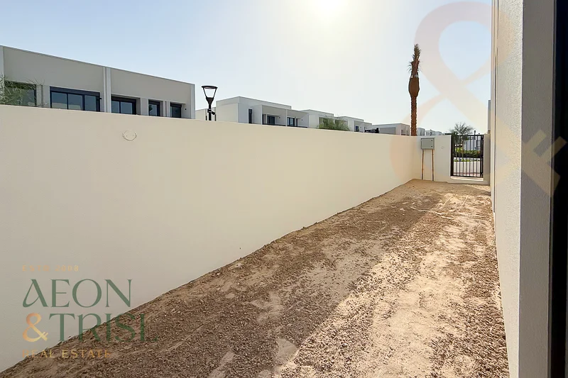 On the Park | Single Row | Exclusive Deal63737547191169114