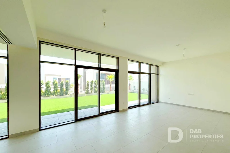 نوع C | مُهندس المناظر الطبيعية | بجانب وسائل الراحة63762807906305113