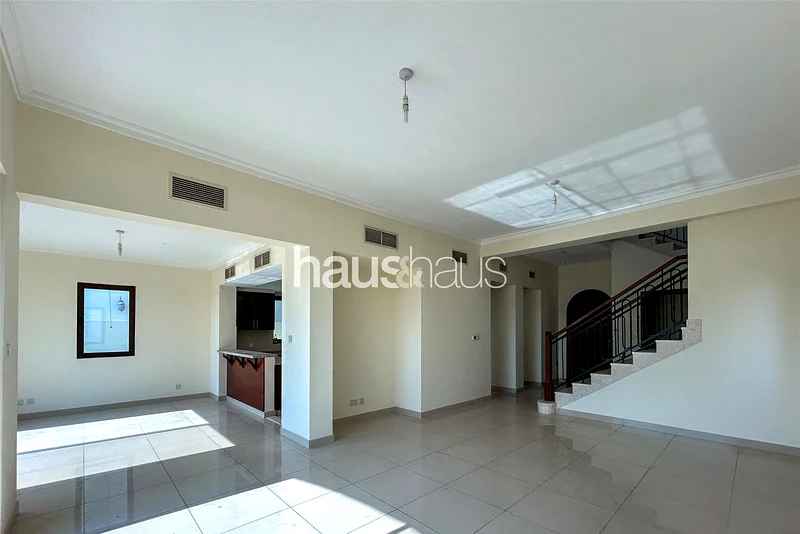 Single row | Spacious | Type 163727208388226112