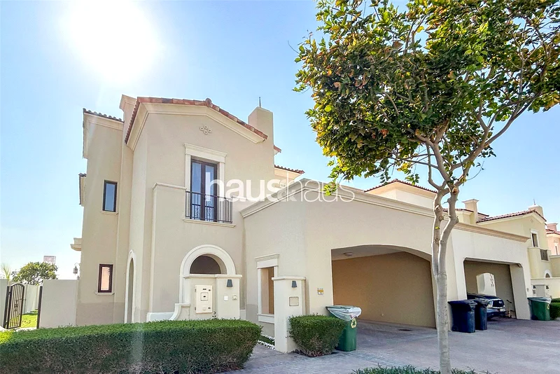 Single row | Spacious | Type 163727208388226110