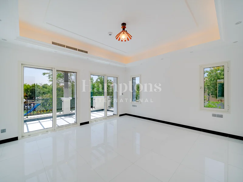 Upgraded | Extended | Huge Plot | Vastu63919448594050114