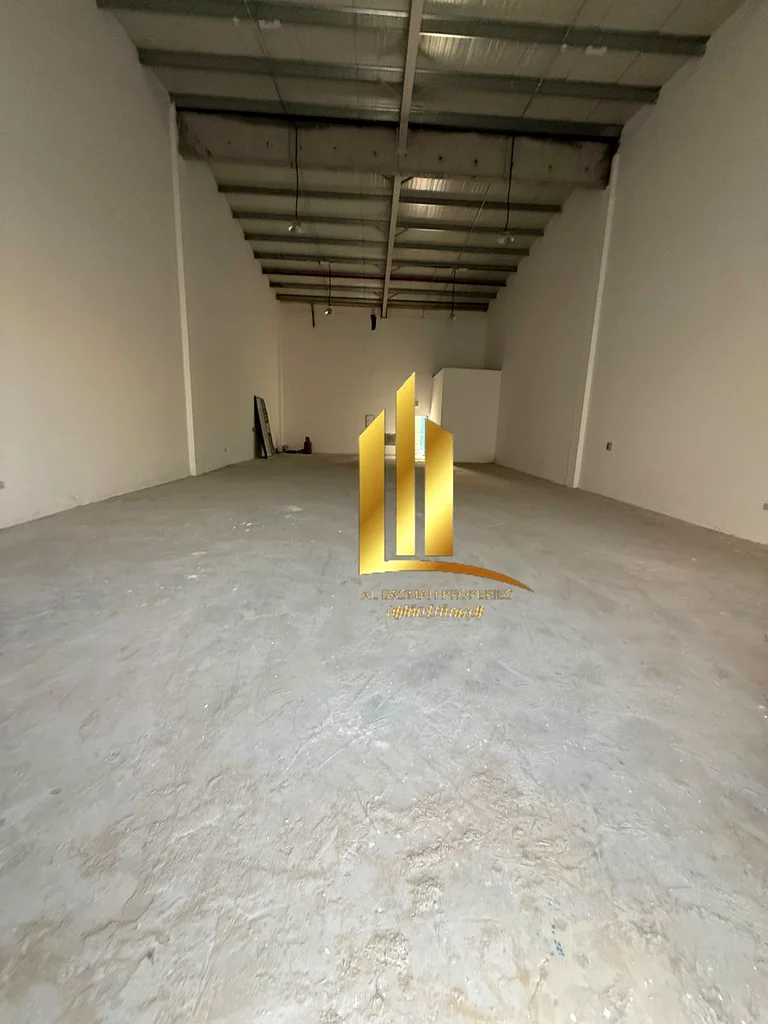 عقار بدخل سنوي قدره 3,300,000 درهم في منطقة السجاع الصناعية، الشارع الرئيسي، ملكية خليجية فقط.63818610464641114