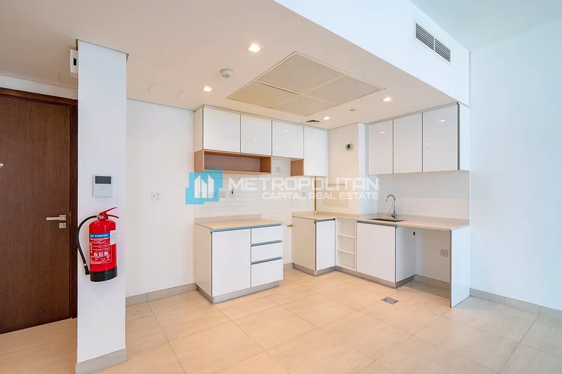 1 Bedroom With Balcony | Pool And Gym | Resale63844678925187114