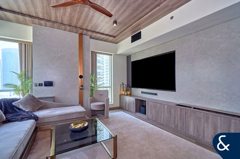 Marina View | Upgraded | Vacant On Transfer64037800075777113