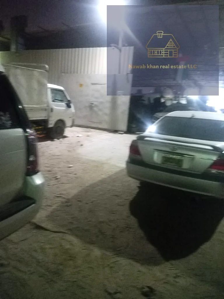 Wherehouse for sale in Sharjah industrial 2 vary crowded location vary good investment for gcc Invester rentedd income63818935966977113
