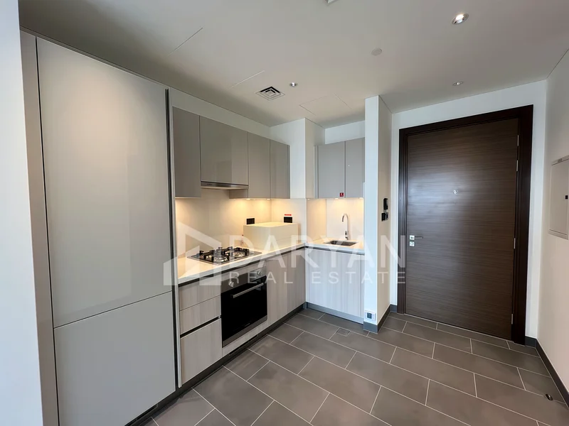 Semi-furnished | Modern | Spacious63759460545795113