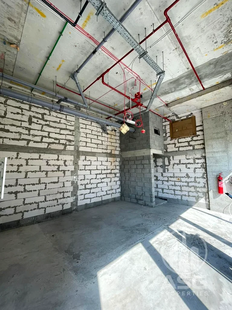Shell and Core | Spacious | Prime Location64065595878018113
