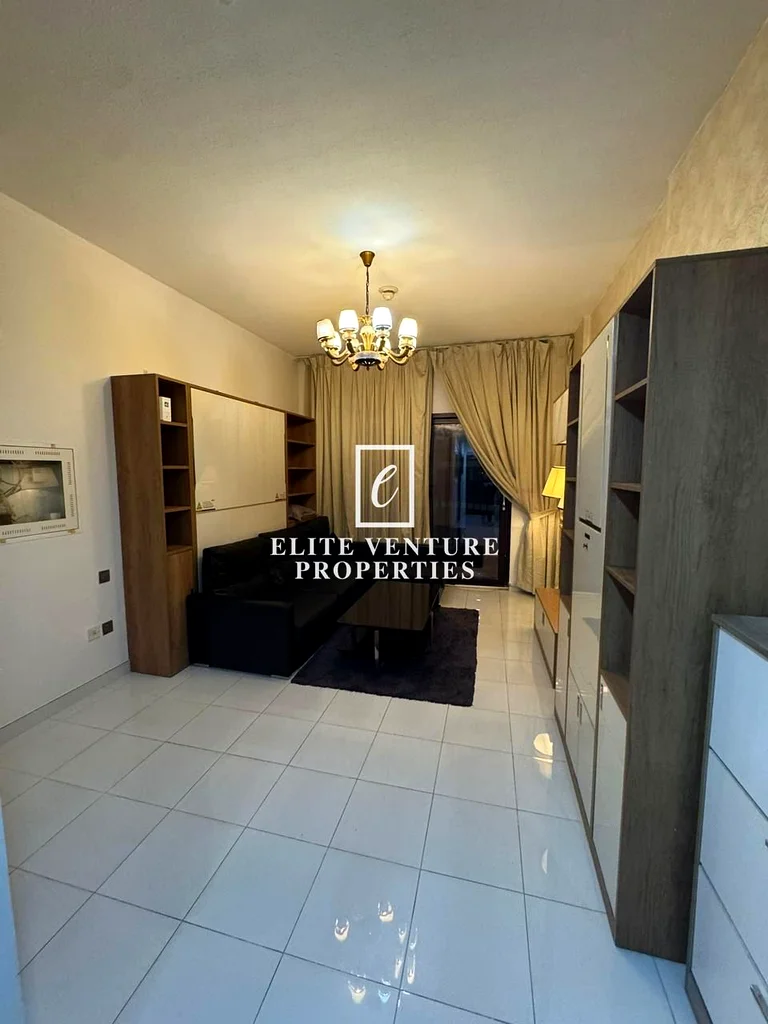 STUDIO | VACANT | PRIME LOCATION63765484031361111