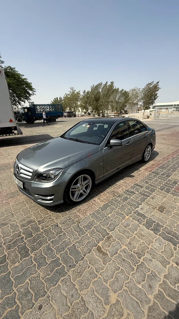 Mercedes C200 201263700467278978112