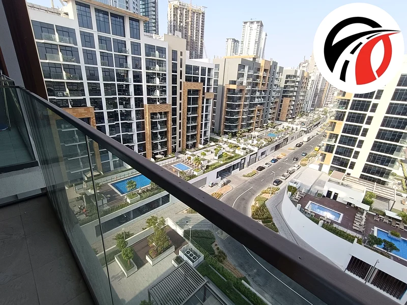 أكبر تخطيط مع إطلالة مذهلة على المسبح وشقة بدون رسوم تشيلر63802986839810113