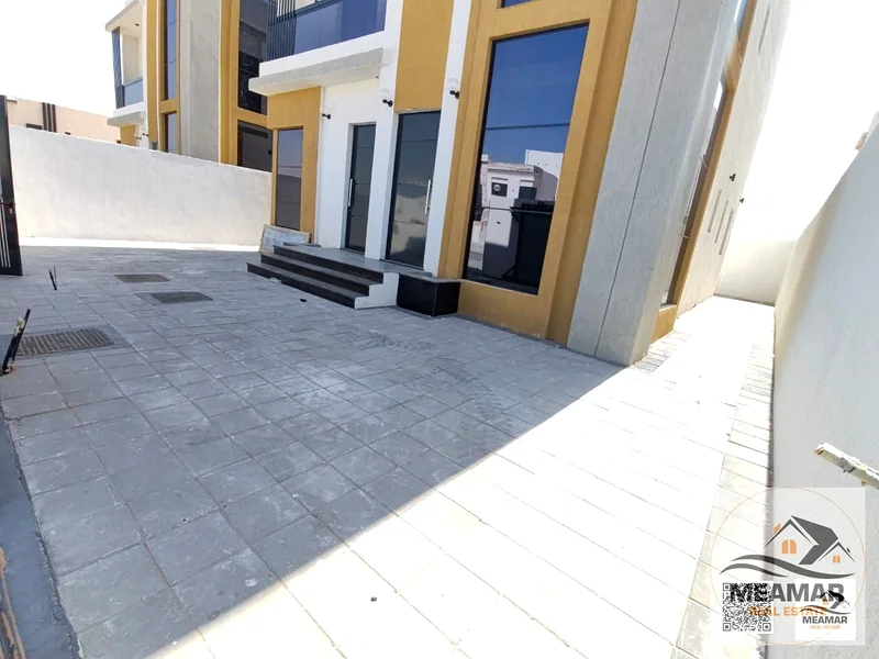 تشمل جميع الرسوم تسجيل وملكية فيلا فاخرة مكتملة التشطيب63907927128195112