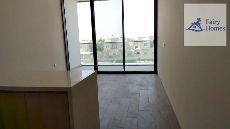 شقة بغرفة نوم واحدة | شاغرة | جديدة بالكامل63809586553091111