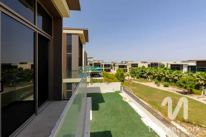Park View | Vacant Now | Private Pool63753651089537110