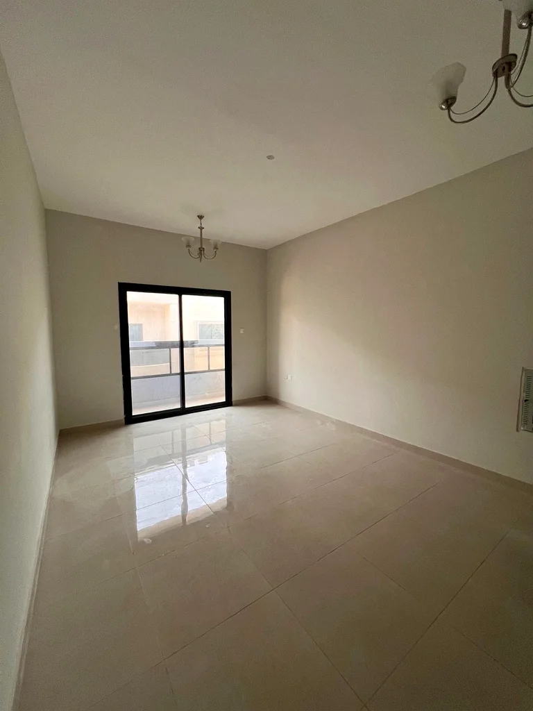 🏢 Your opportunity for premium housing in Ajman – Al Jurf 3 🏢 ✨ Elegant two-bedroom apartment with living room and balcony – second tenant 📏 Spacio63713688512771112
