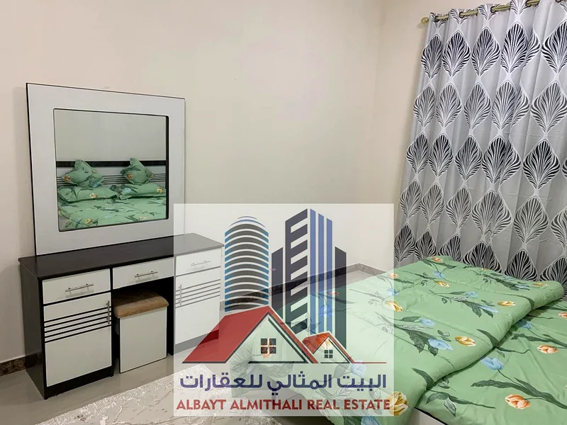 شقة فاخرة مؤثثة من فئة في آي بي، غرفة نوم واحدة، صالة، حمامان، تأجير شهري، مبنى جديد، تشطيب سوبر ديلوكس، أول مستأجر، تكييف مركزي63722819663234111
