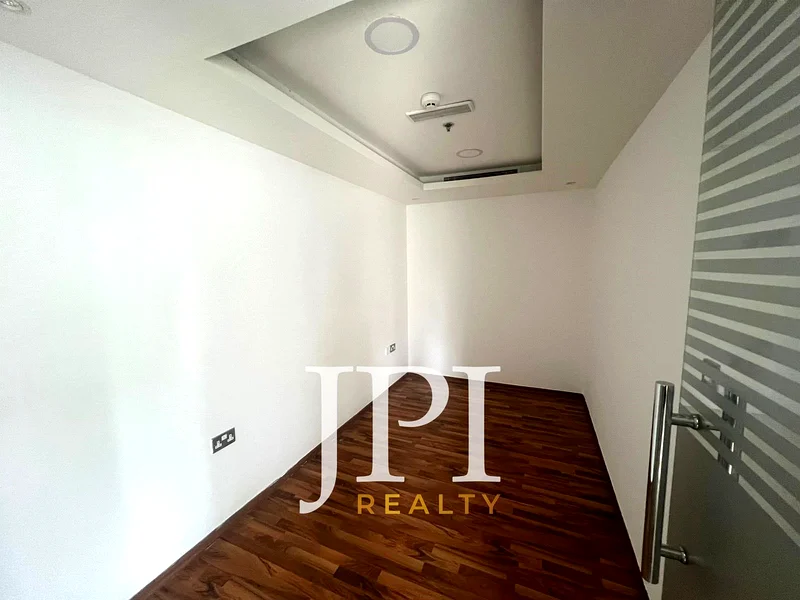 Fully Fitted | Unfurnished | Partitioned office63815336765058111