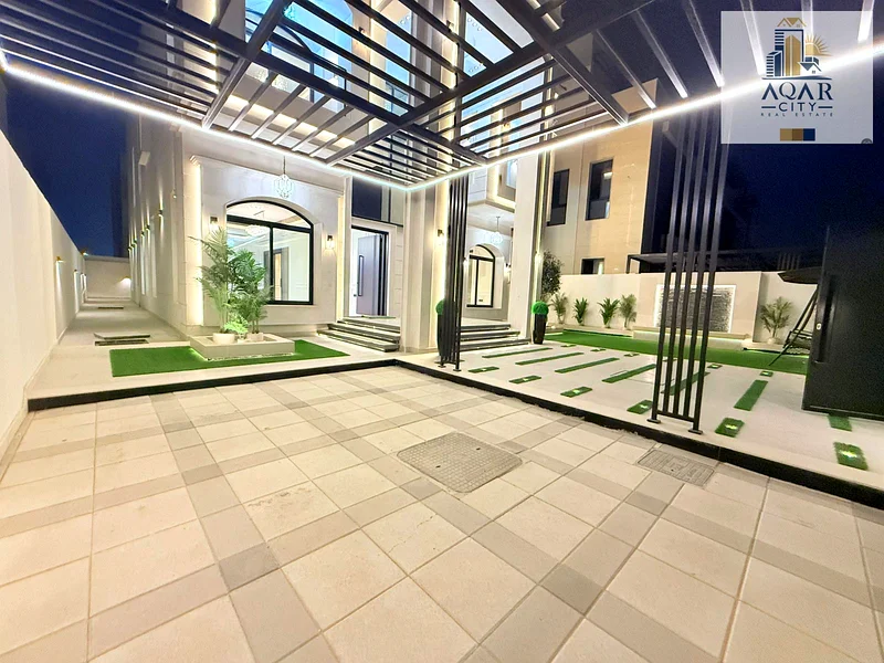 Classic villa, two floors and a roof in the most upscale areas of Ajman, large area, freehold for all nationalities, including registration fees63882823514881111