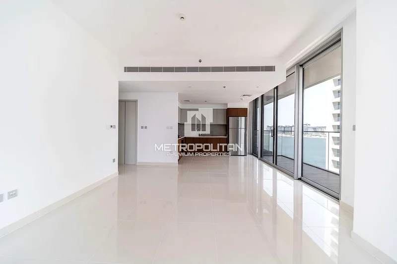 Partial Palm Jumeirah View | Multiple Cheques63733597085186111
