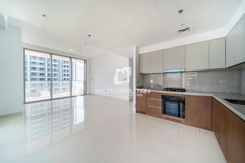 Partial Palm Jumeirah View | Multiple Cheques63733597085186110