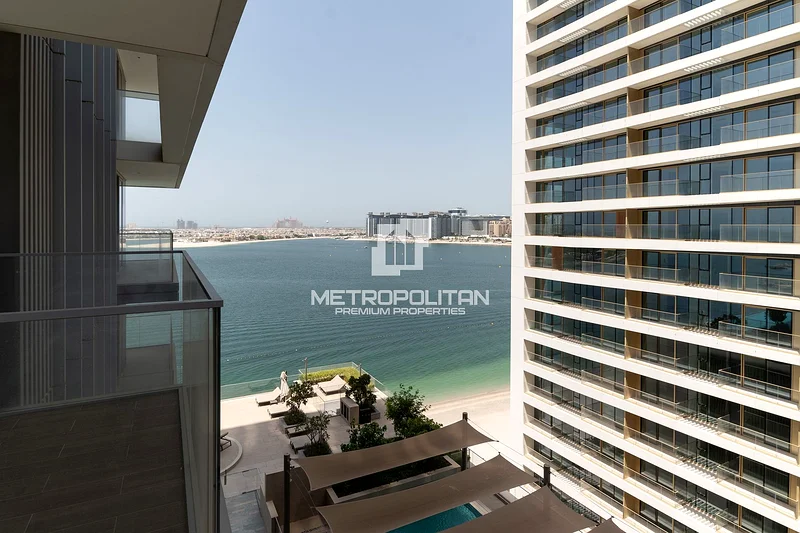 Partial Palm Jumeirah View | Multiple Cheques63733597085186113