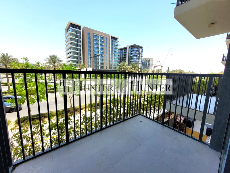 TENANTED | SUPER NEAT N CLEAN | DIRECT ACCESS TO PARK64043893387393111