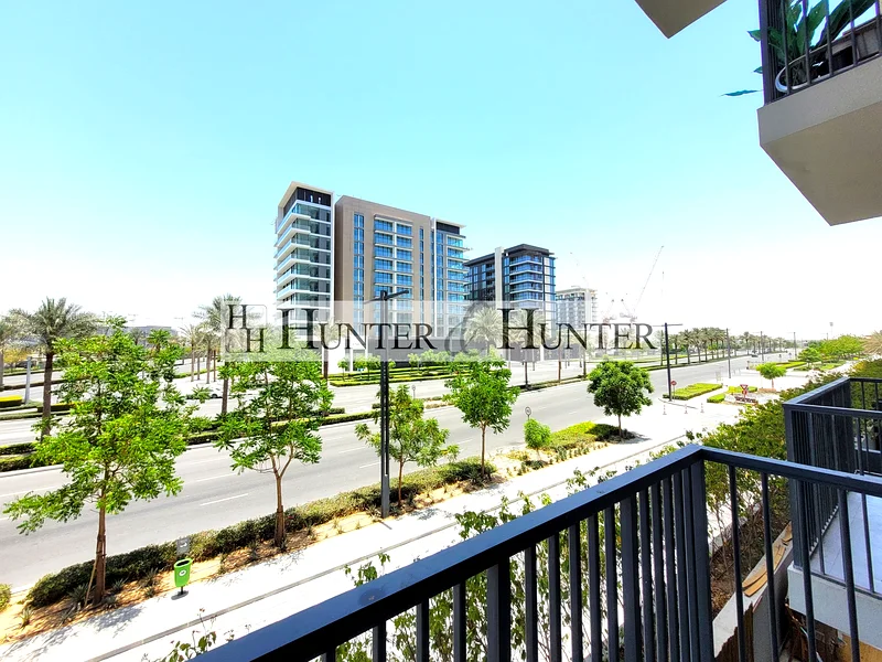TENANTED | SUPER NEAT N CLEAN | DIRECT ACCESS TO PARK64043893387393113