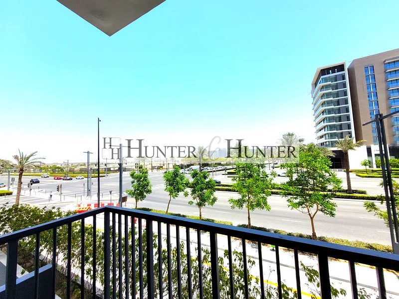 TENANTED | SUPER NEAT N CLEAN | DIRECT ACCESS TO PARK64043893387393114