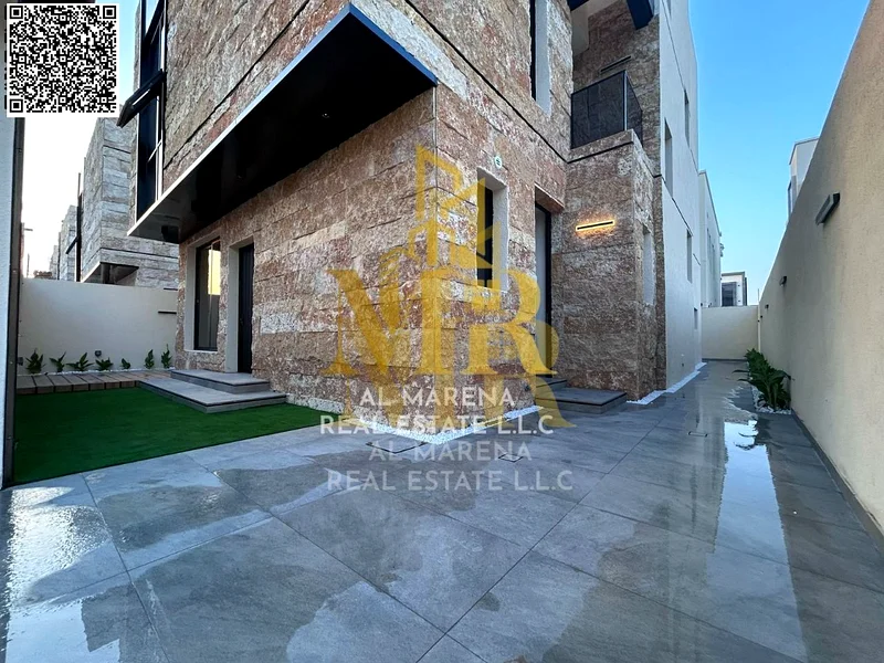 Luxury villa with modern design for sale directly from the owner in Alia. Live in luxury in a charming villa.63873323869698113