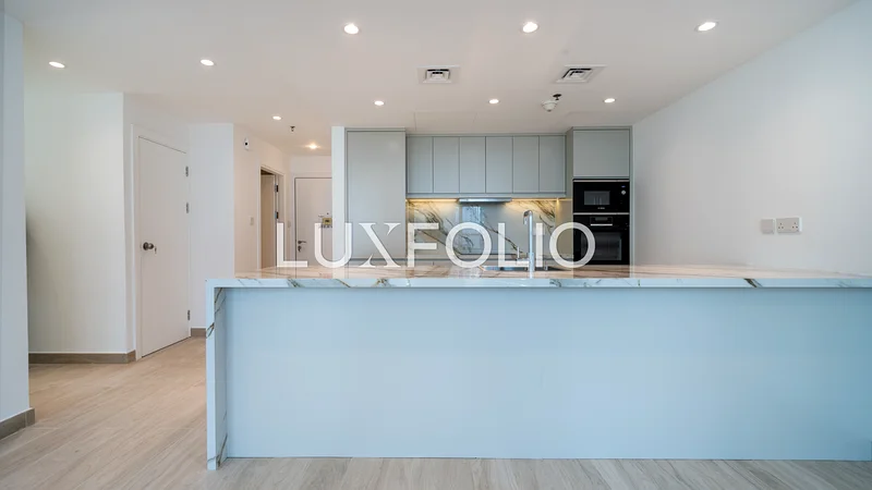 Full View | Renovated | High Floor | Vacant64037666439297114