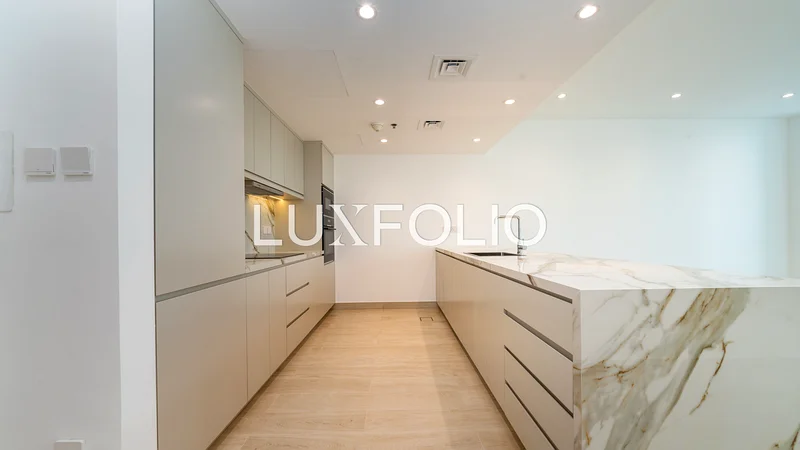 Full View | Renovated | High Floor | Vacant64037666439297113