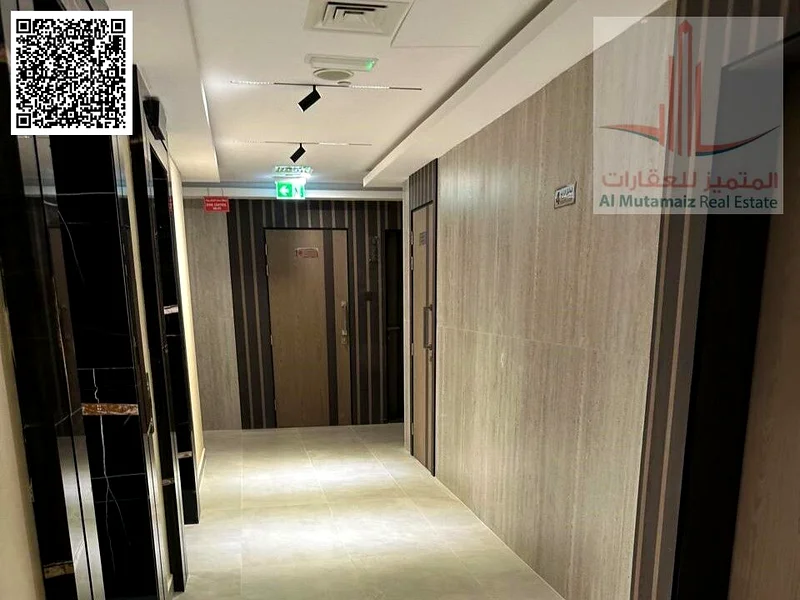 للبيع. مبنى عمره سنة واحدة بدخل مرتفع63865336744067111