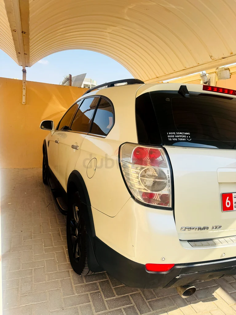 شيفروليه كابتيفا 2009 LTZ خيار كامل 
7 مقاعد

متاحة لتجربة القيادة.63699031956739111