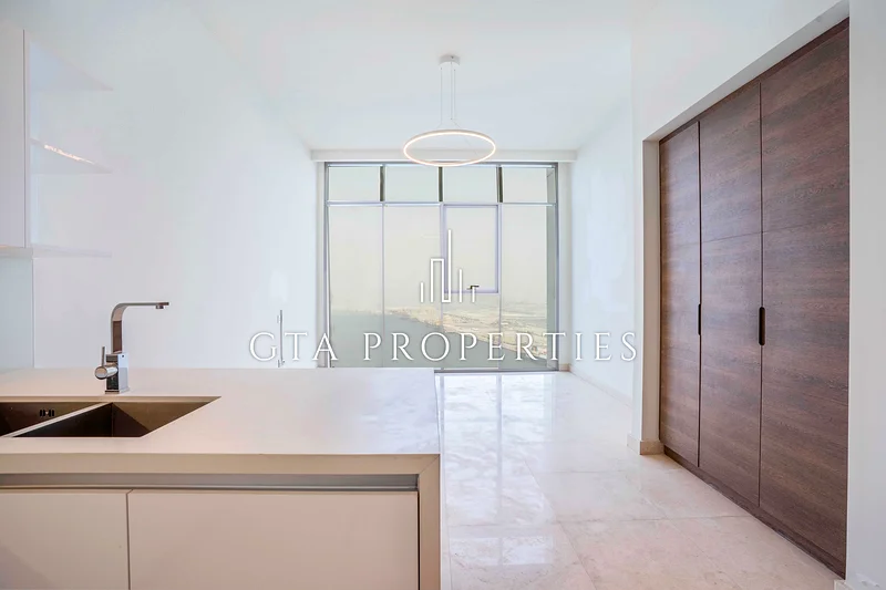 Modern Studio | Panoramic Sea View | Vacant63724787055874113