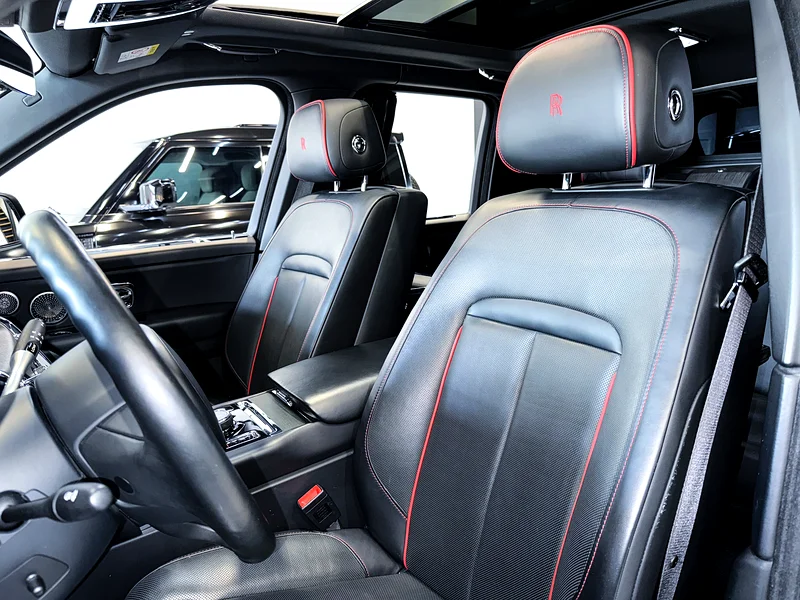 2019 ROLLS-ROYCE CULLINAN BLACK BADGE KIT | REAR CURTAINS | EXECUTIVE SEATS | BESPOKE SOUND SYSTEM |63699029494401113
